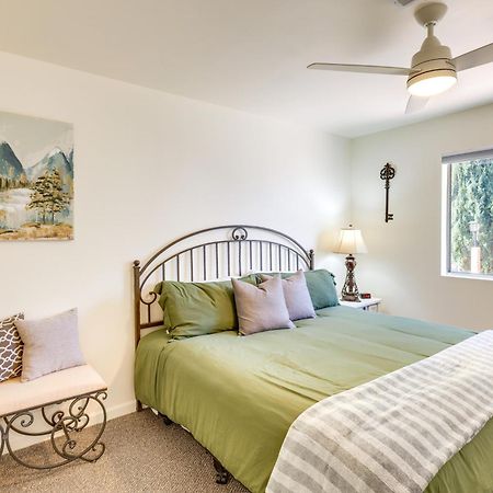 Kingman Vacation Rental With Yard And Fire Pit Extérieur photo