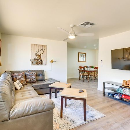 Kingman Vacation Rental With Yard And Fire Pit Extérieur photo
